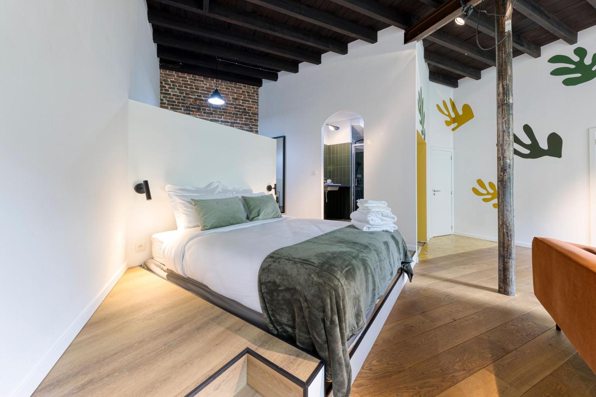 Atelier K - Art Guesthouse In Brussels Ixelles ภายนอก รูปภาพ