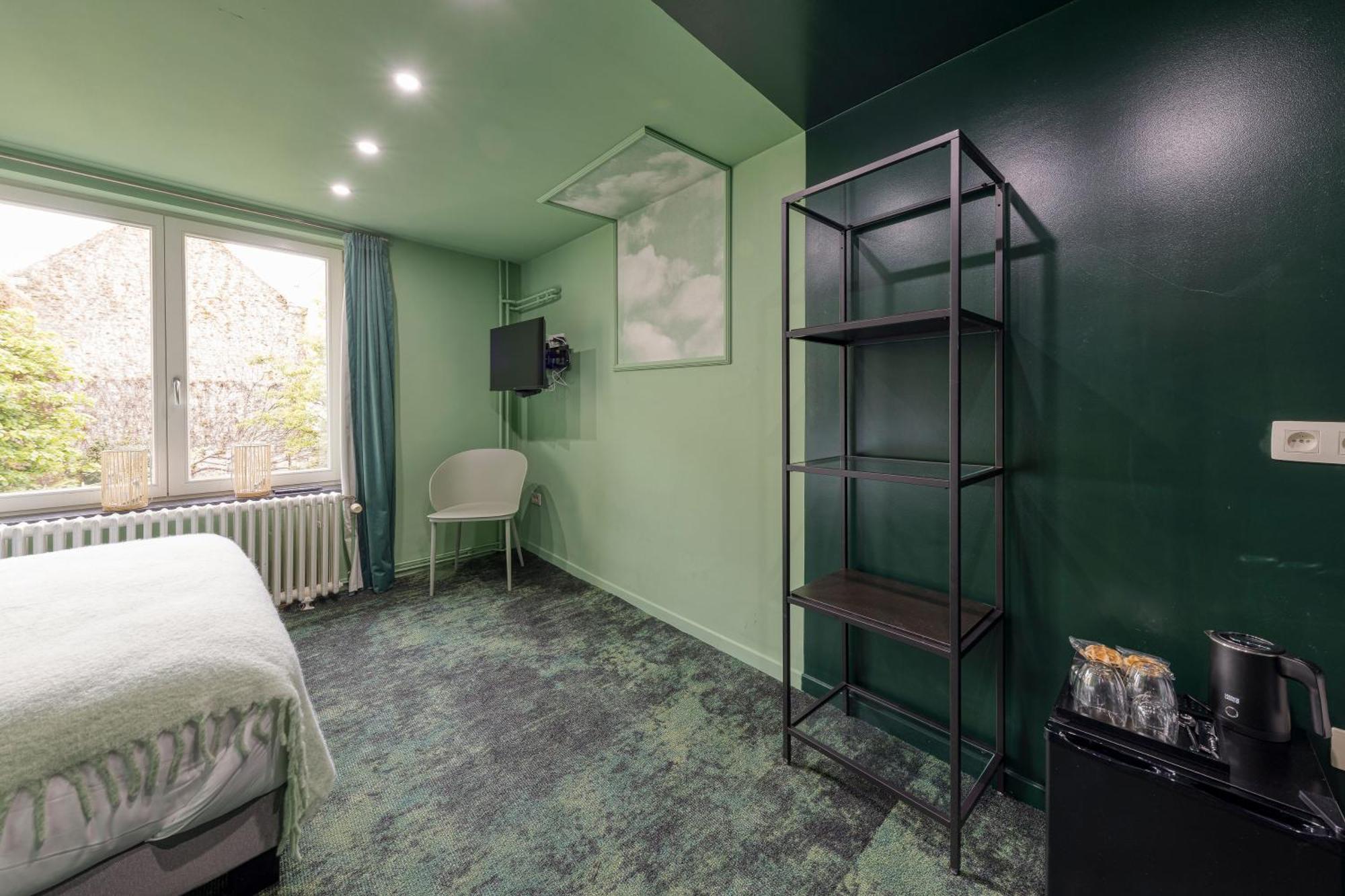 Atelier K - Art Guesthouse In Brussels Ixelles ภายนอก รูปภาพ