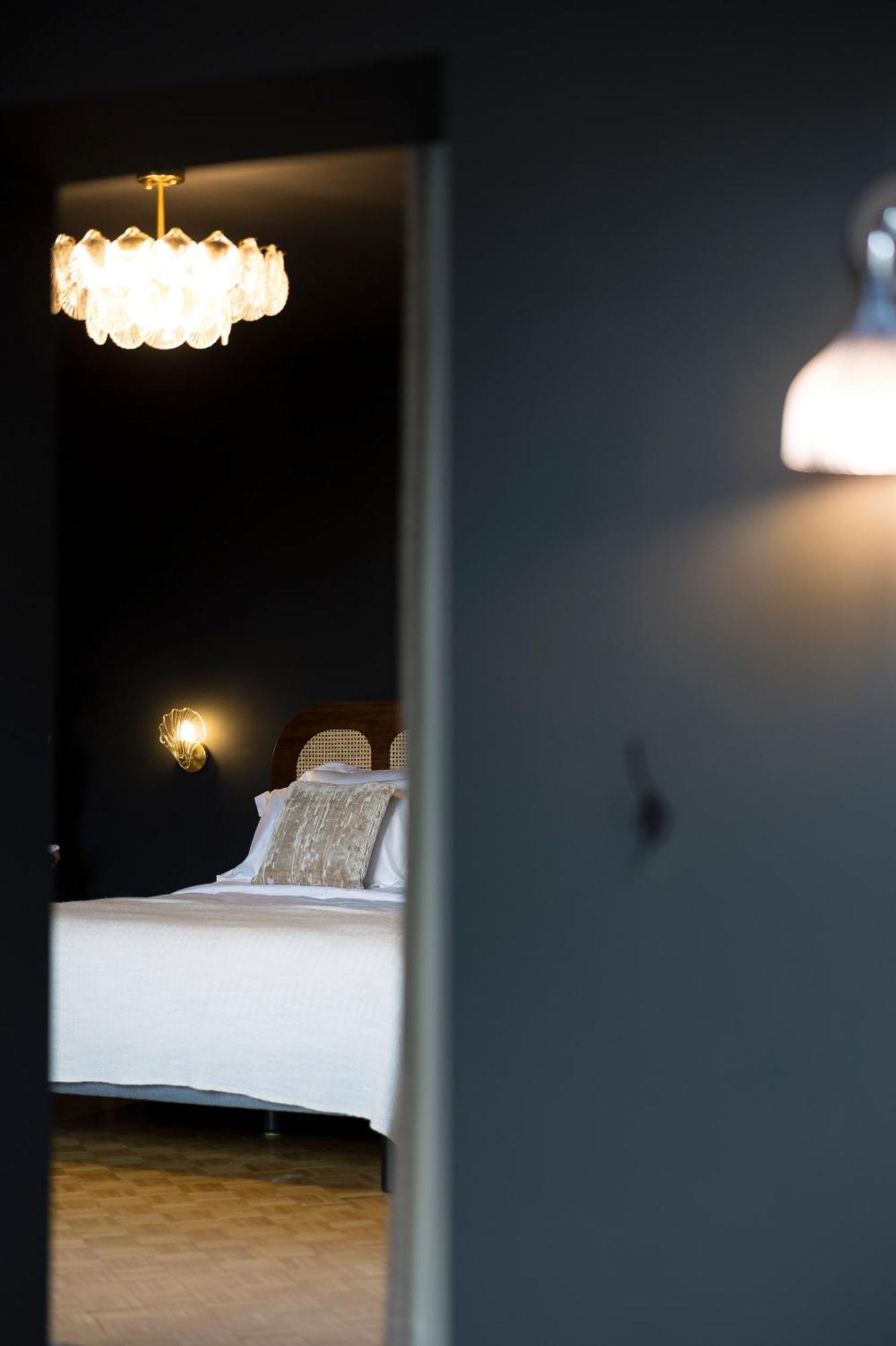 Atelier K - Art Guesthouse In Brussels Ixelles ภายนอก รูปภาพ